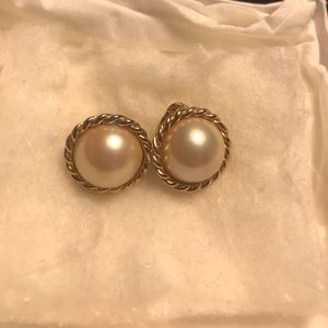 Clip on earrings